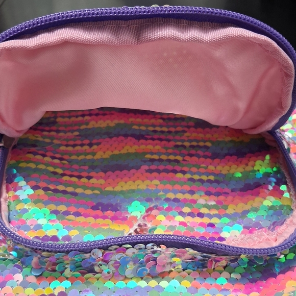NWT Cat & Jack Little Girl's Sequin Backpack     10"× 12" - Picture 6 of 9